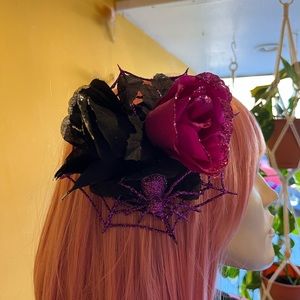 Spider and Roses hair flower